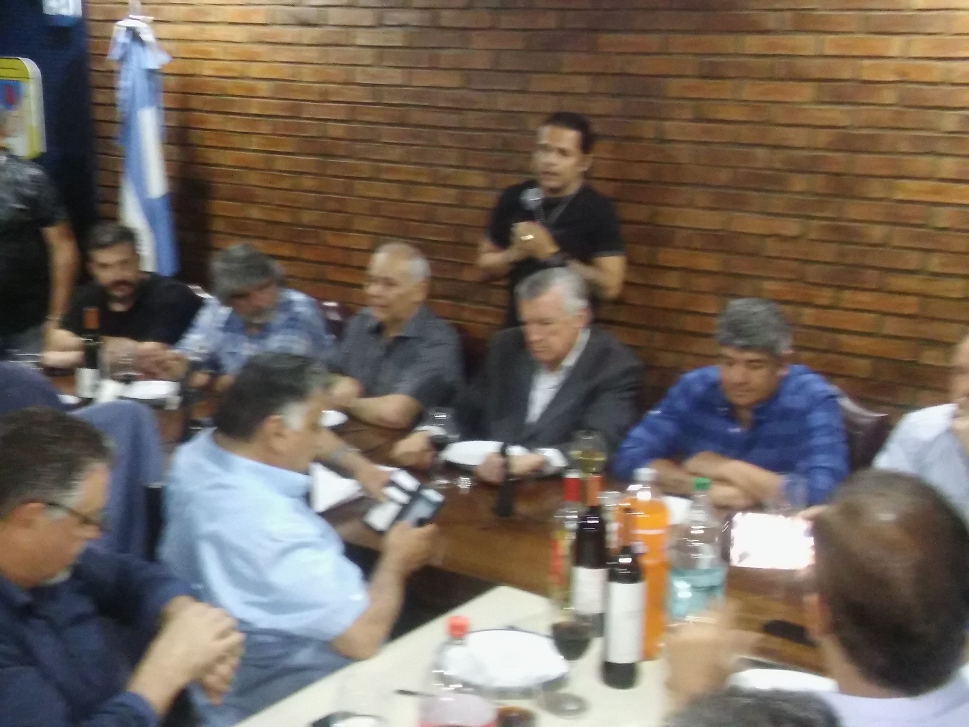 Todos Unidos Triunfaremos