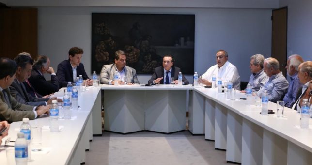 Informe explica que el bono para recomponer lo perdido por los trabajadores este año debería ser de 75 mil pesos Informe explica que el bono para recomponer lo perdido por los trabajadores este año debería ser de 75 mil pesos