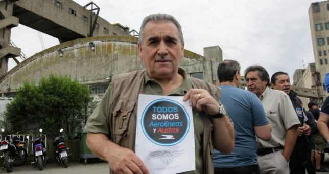 Schmid le volvió a pedir a la CGT que convoque a un Confederal para discutir el rumbo