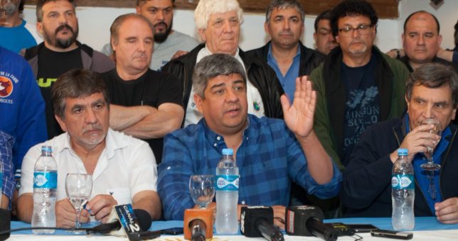 Pablo Moyano cruzó a los empresarios e insistió en que los Camioneros deben cobrar un bono de 14 mil pesos Pablo Moyano cruzó a los empresarios e insistió en que los Camioneros deben cobrar un bono de 14 mil pesos