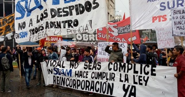 Empleados de SIAM cortaron el Puente Pueyrredon para reclamar la reincorporación 20 despedidos