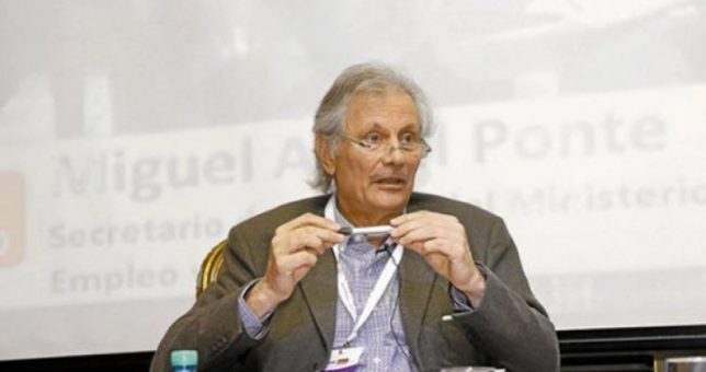 Sica lo “descomió” a Ponte y se va la cara de la reforma laboral de Triaca Sica lo “descomió” a Ponte y se va la cara de la reforma laboral de Triaca