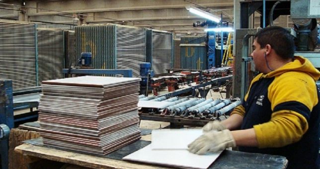 Cerámica Cañuelas suspende a todo su personal “al menos” hasta fines de marzo