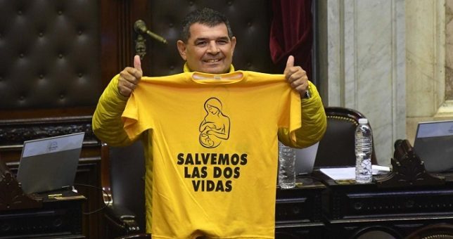 El Bolsonaro argentino no pagó aguinaldo ni aportes en sus fincas