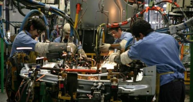 Ocho de cada 10 autopartistas echaron personal Ocho de cada 10 autopartistas echaron personal