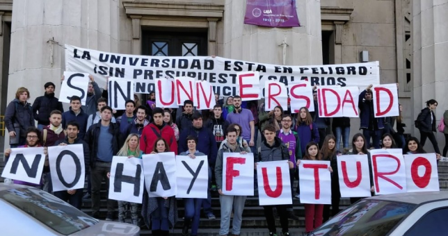Educación dispuso un incremento del 5% a cuenta de las paritarias de los docentes universitarios