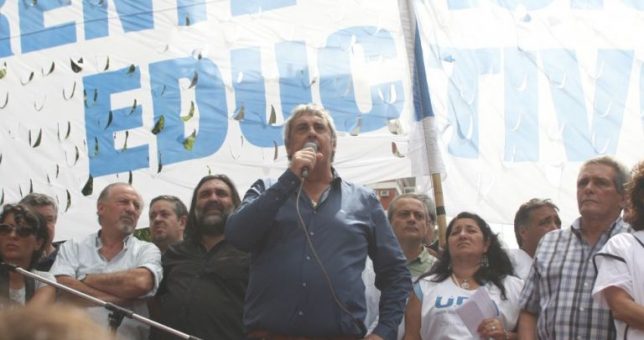 Los docentes al borde de un paro nacional: “Nuestros salarios se encuentran por debajo de la línea de pobreza” Los docentes al borde de un paro nacional: “Nuestros salarios se encuentran por debajo de la línea de pobreza”