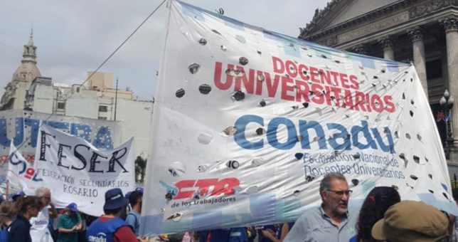 Por falta de acuerdo salarial, los docentes universitarios harán 72 horas de paro en el reinicio de clases