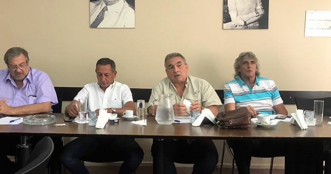 Los gremios del transporte avisan que resistirán cambios en el sistema previsional y marcharán contra los tarifazos Los gremios del transporte avisan que resistirán cambios en el sistema previsional y marcharán contra los tarifazos