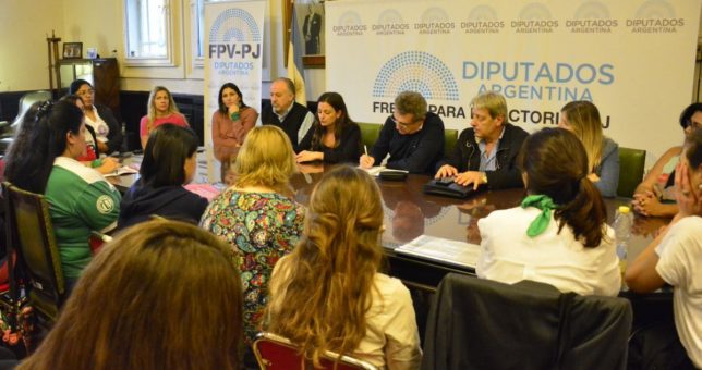 Diputados pedirá informes sobre los 100 despidos en La Nación