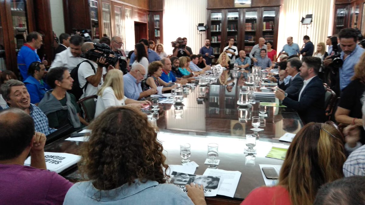 Previsible: Vidal no quiere compensar lo perdido en 2018 y los docentes ya preparan una huelga