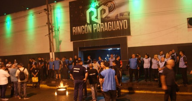 Despidos, paro, protesta y reincorporaciones en Rincón Paraguayo Despidos, paro, protesta y reincorporaciones en Rincón Paraguayo