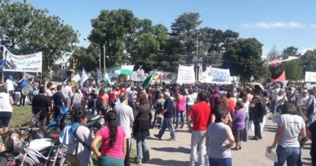 Tras las cesantías masivas, el intendente de Chivilcoy dice que los despedidos de Paquetá “disfrutan la indemnización” Tras las cesantías masivas, el intendente de Chivilcoy dice que los despedidos de Paquetá “disfrutan la indemnización”