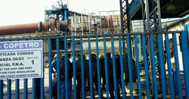 Copetro despidió a 22 estibadores del puerto de La Plata Copetro despidió a 22 estibadores del puerto de La Plata