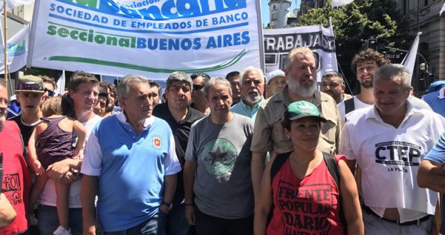 Organizaciones sociales preparan su primera demostración de fuerza de 2019 con amplio aval gremial Organizaciones sociales preparan su primera demostración de fuerza de 2019 con amplio aval gremial