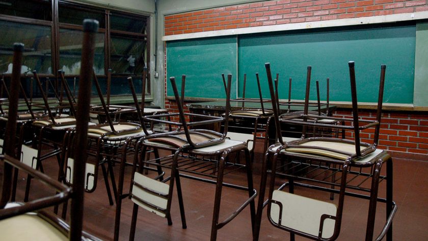 A días del inicio de clases, sólo seis provincias acordaron paritarias con los docentes