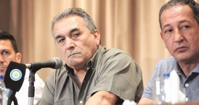 Schmid y los gremios del transporte confirmaron su apoyo a la movilización de las organizaciones sociales Schmid y los gremios del transporte confirmaron su apoyo a la movilización de las organizaciones sociales