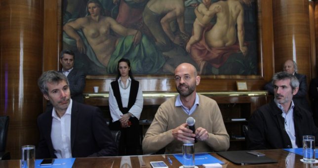 Dietrich avanza en la venta de inmuebles de vialidad nacional y los trabajadores hablan de privatización