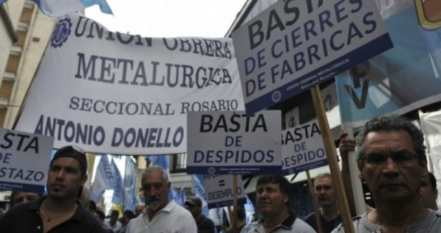 Se perdieron 262.000 empleos formales el último año Se perdieron 262.000 empleos formales el último año