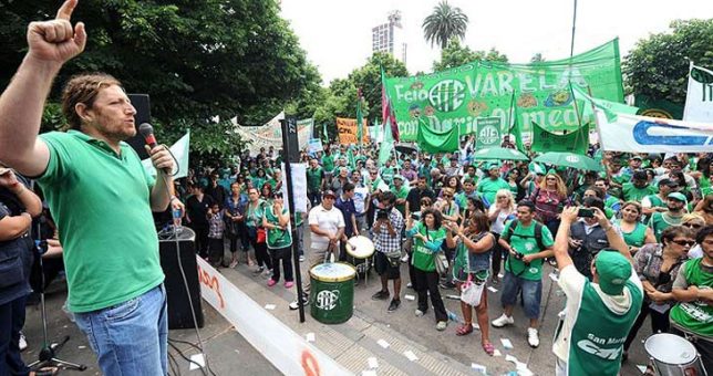 Los estatales dicen que Vidal “los condenó a salarios miserables” Los estatales dicen que Vidal “los condenó a salarios miserables”