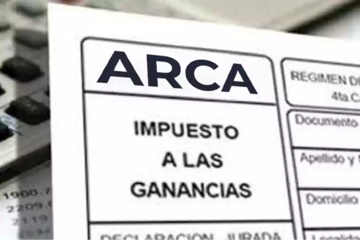 Nuevo piso salarial del Impuesto a las Ganancias: Trabajador soltero sin hijos paga a partir de $2.490.038 netos - InfoGremiales
