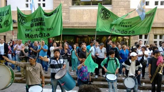 Estatales de Mendoza pararán por 72 horas