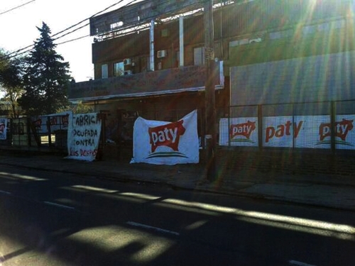 Sigue el bloqueo de trabajadores de Paty