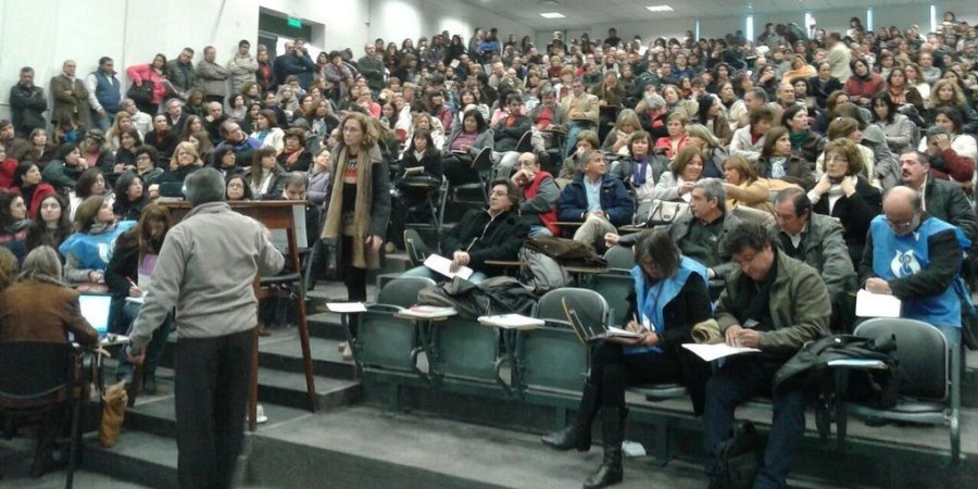 En la Universidad de Tucumán seguirá el paro