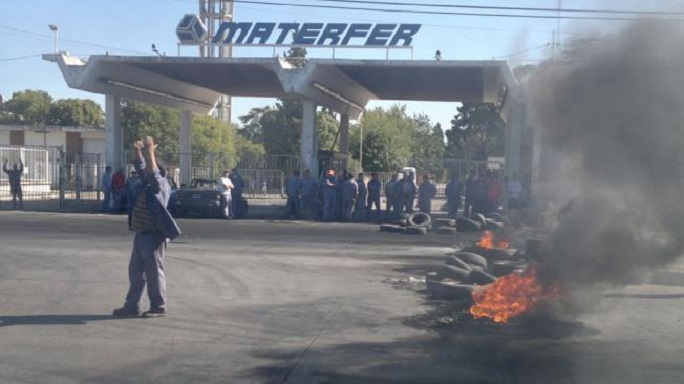 La UOM paraliza Materfer por despidos