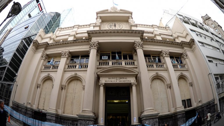 Continúa el conflicto en el Banco Central