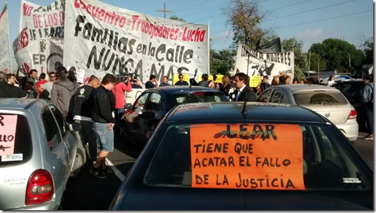 Lear: otro día de piquete en Panamericana