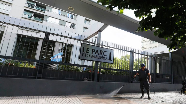 Custodios denuncian a la empresa que cuida Le Parc