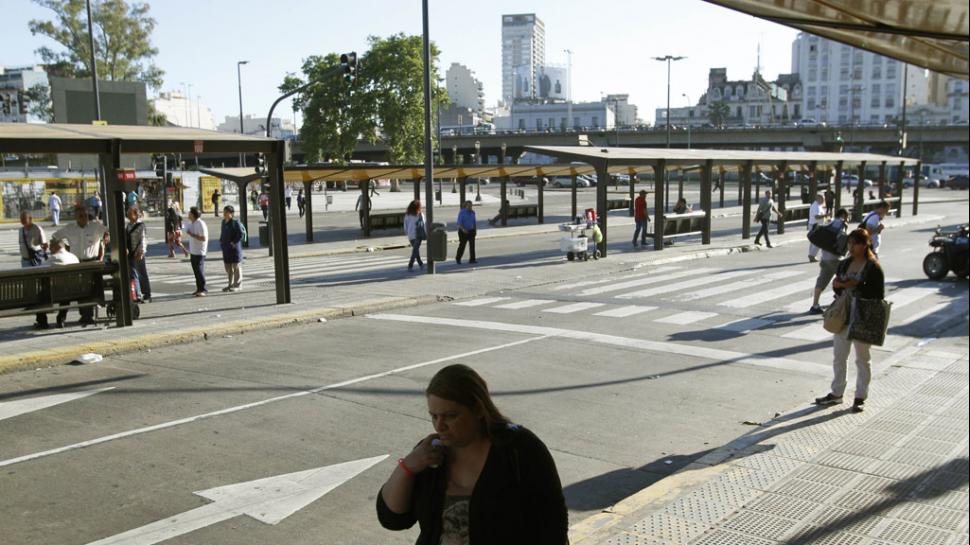 Gestiones para frenar el paro de transporte