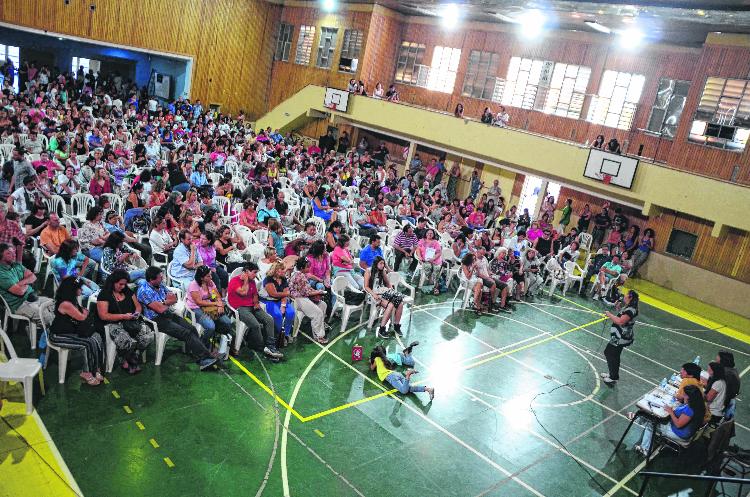 Neuquén: docentes acordaron 30% por 6 meses