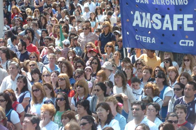 Los docentes de Santa Fe van por el acuerdo