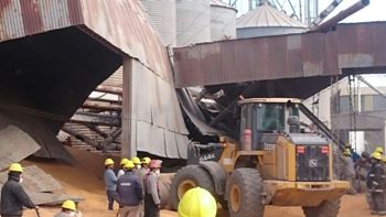 Muere un trabajador al explotar un silo