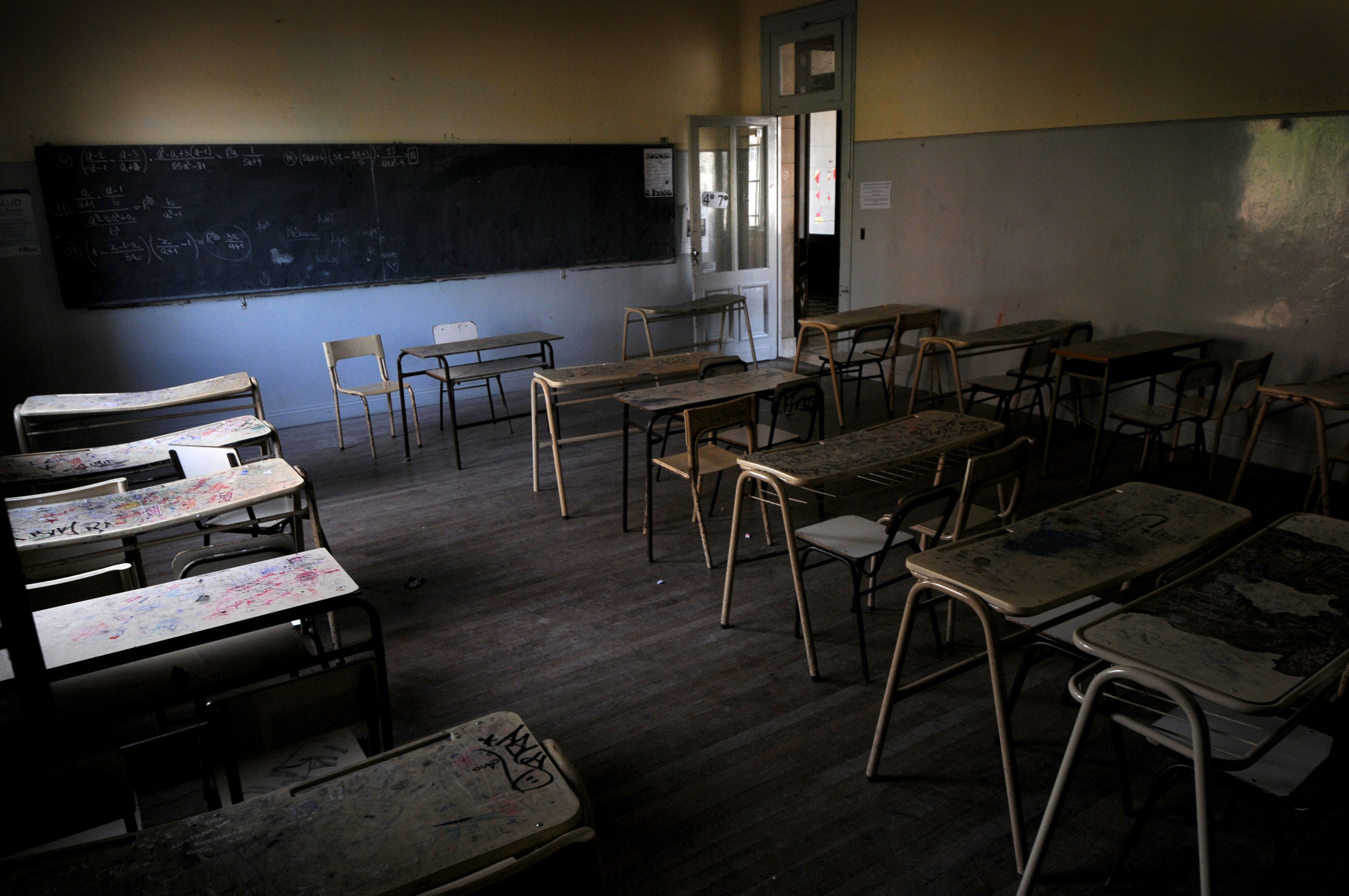 Catamarca: podrían descontar los días a los docentes que paren