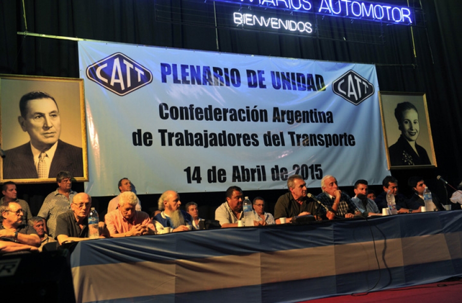 La juventud de la CATT reclamó una ley para el transporte