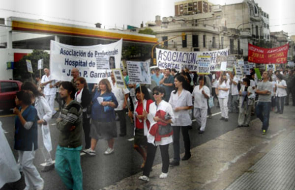 Corte y paro en el Garraham por un despido y recortes