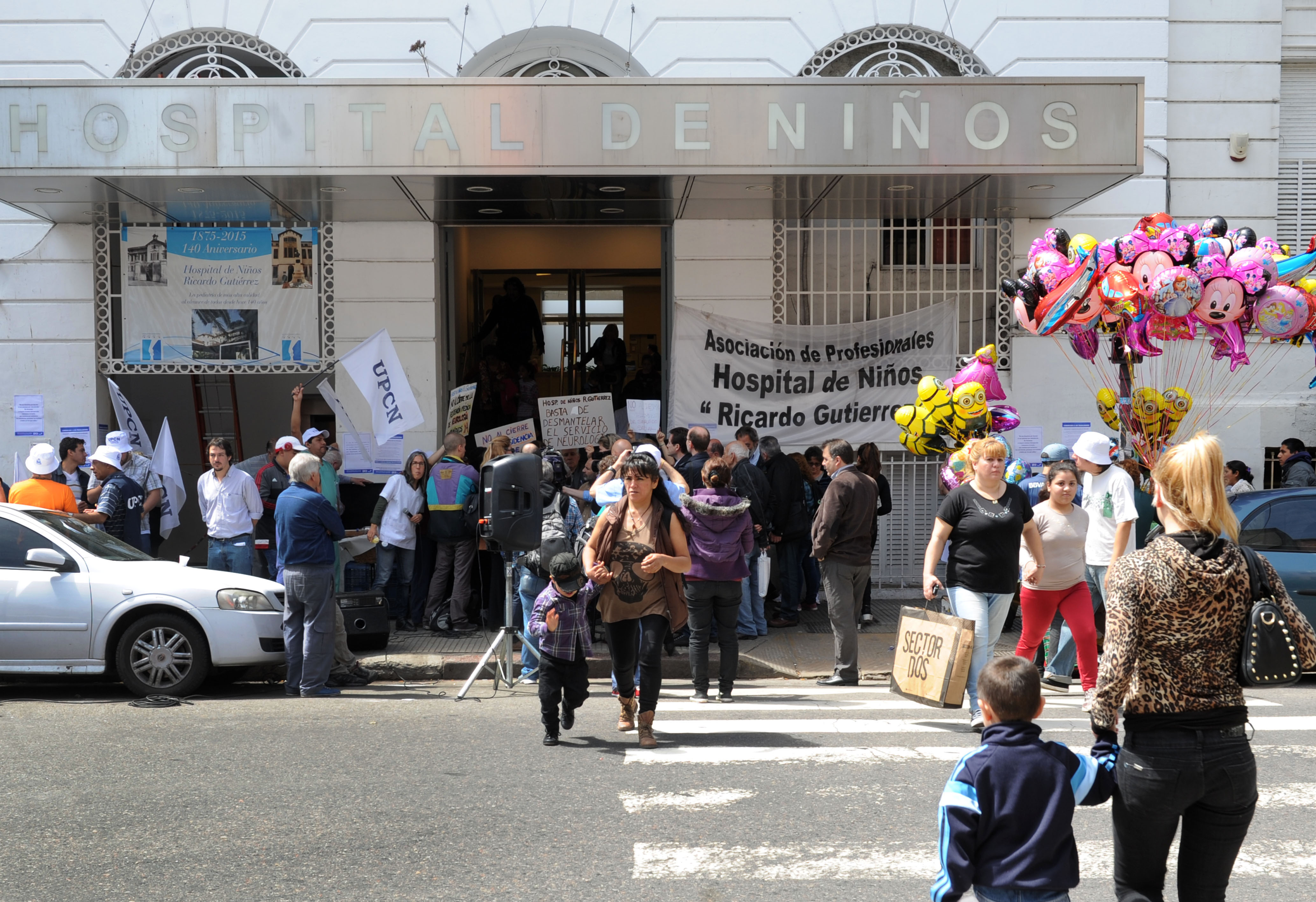 Médicos porteños denuncian vaciamiento de la salud