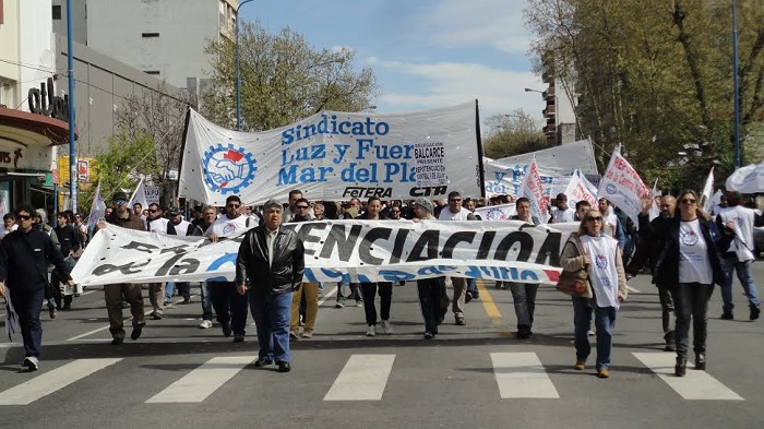 “Si no hay solución, marcharemos a La Plata”