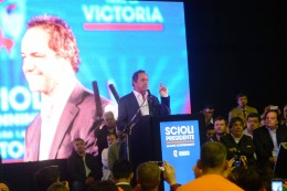 Un centenar de gremios respaldó a Scioli