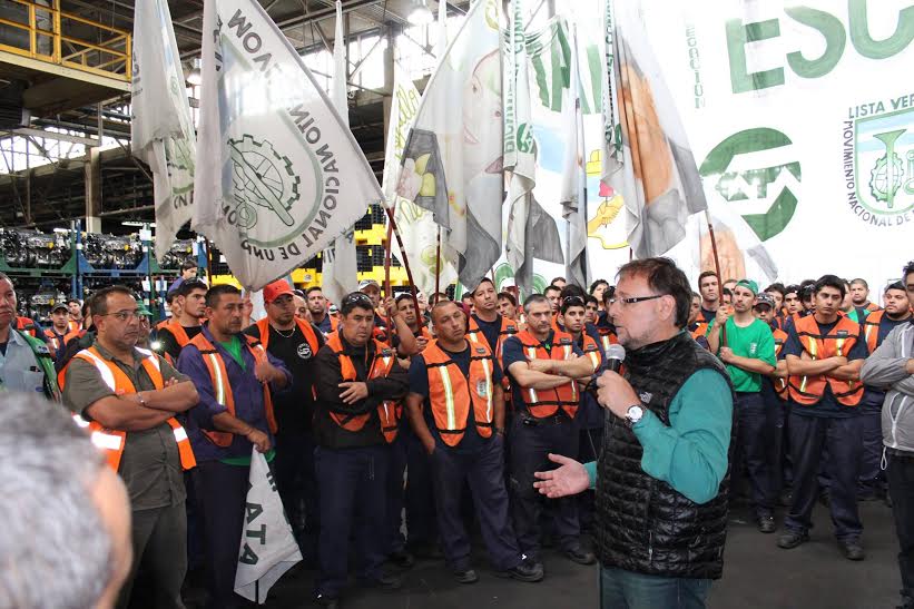 “El PRO va por la privatización del Estado”