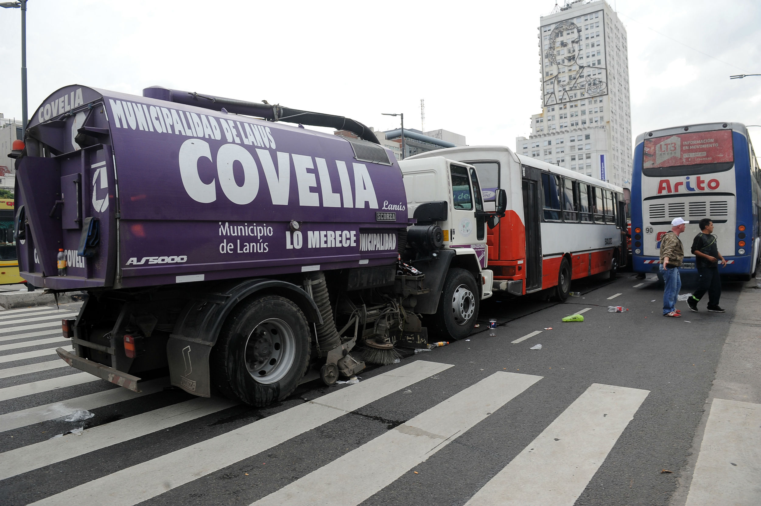 Moyano se quedó con el negocio de la basura en Avellaneda