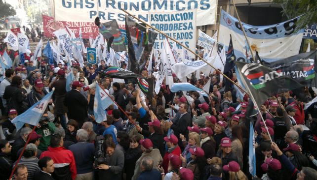 La CGT cordobesa marcha contra la suba de precios