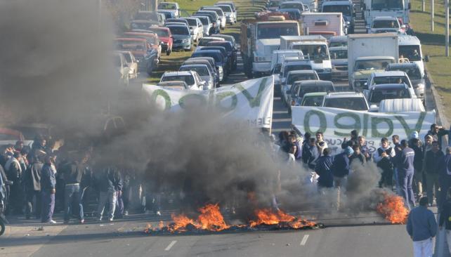 Sobró el protocolo y faltó sensibilidad social