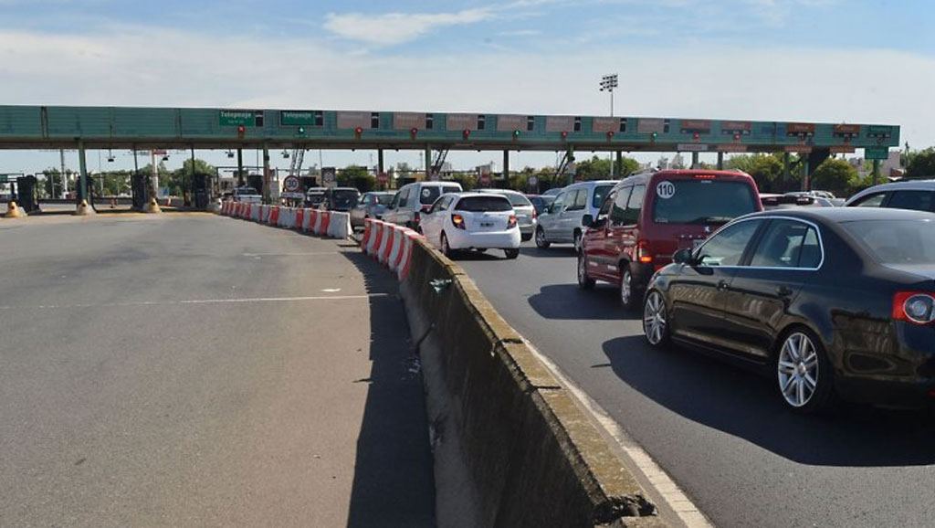 Protesta y piquete de empleados de seguridad de Ezeiza