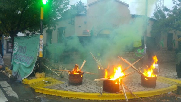 Los despidos llegaron a las dependencias del interior