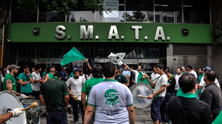 Preocupación en Smata por los despidos masivos y las suspensiones