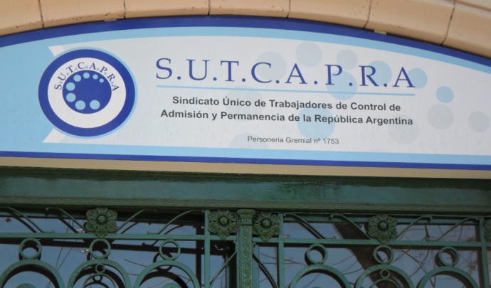 31,5% de aumento para empleados de admisión y permanencia